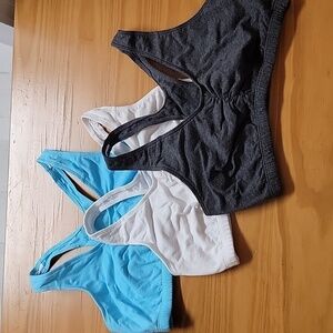 New 3 Fruit of the Loom Sports Bras, Athletic Top, Size 36